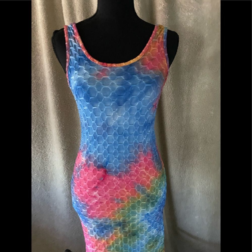 🆕 LOVE Tie Dye waffle bodycon tie-dye tank dress  sz S